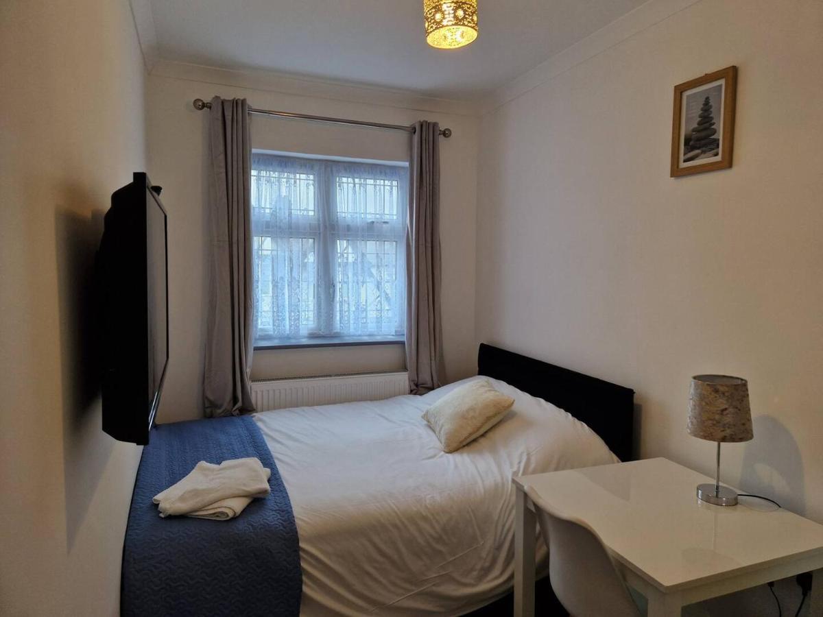Starlet Property Wanstead Exterior foto
