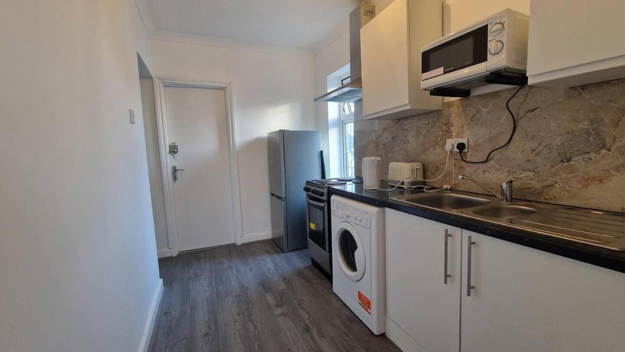 Starlet Property Wanstead Exterior foto