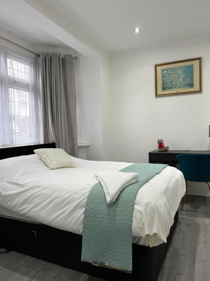 Starlet Property Wanstead Exterior foto