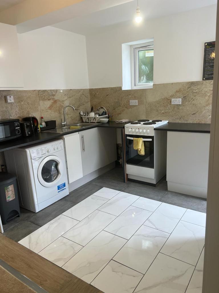 Starlet Property Wanstead Exterior foto