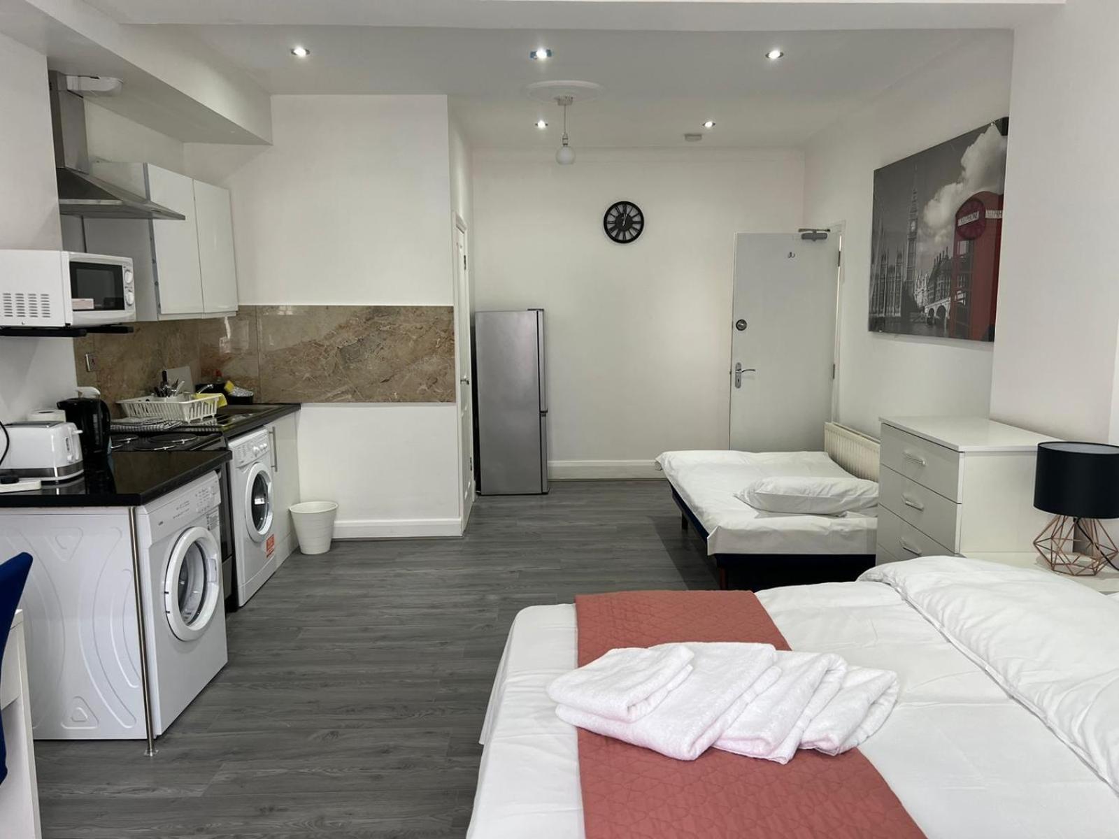 Starlet Property Wanstead Exterior foto